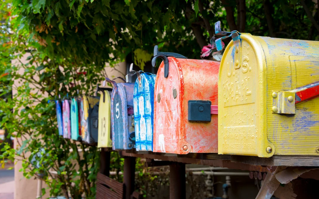 Every Door Direct Mail (EDDM) vs Target Mailing – Which is Best?